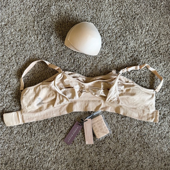 New Kindred Bravely Sublime Hands Free Pumping and Nursing Bra - Picture 4 of 7